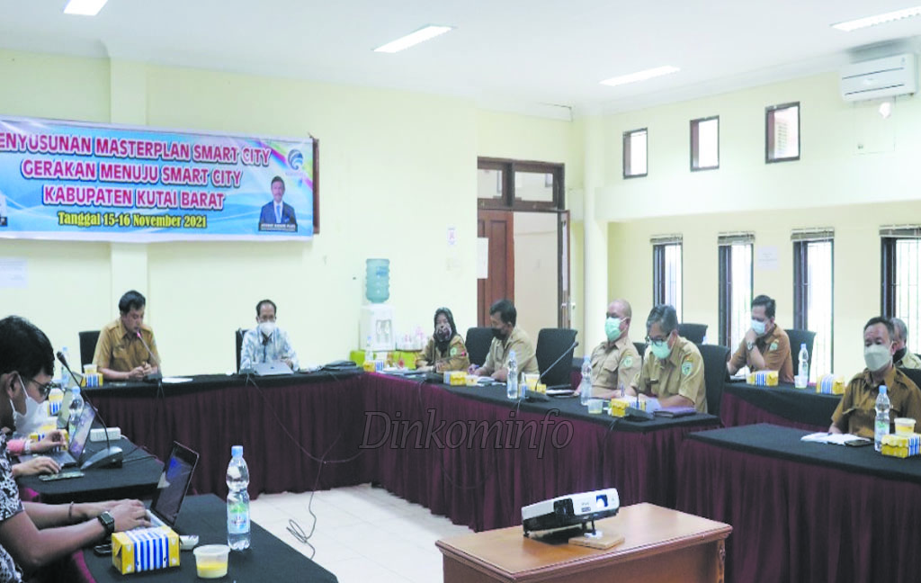 Dinkominfo Kutai Barat Gelar Bimtek Penyusunan Master Plan Smart City Tahap IV